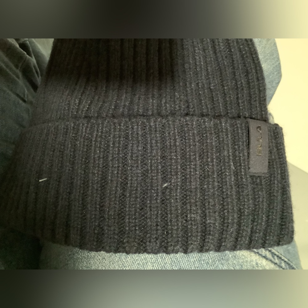 Stylish Black Ribbed Beanie - Picture 2 of 2